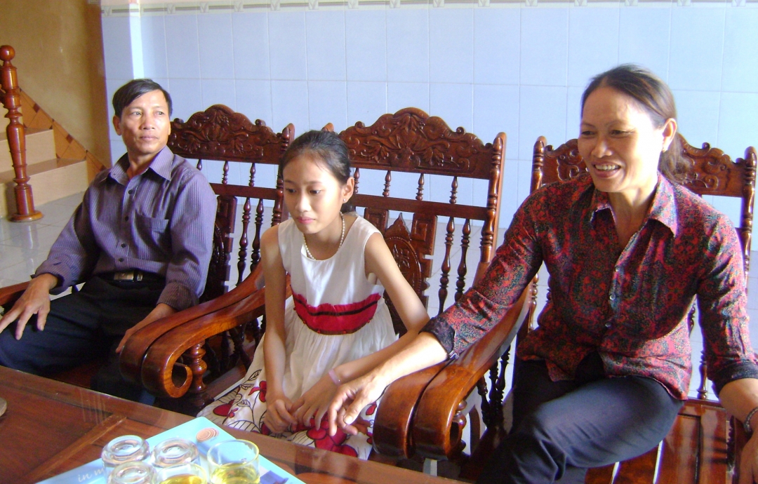 Luôn yêu thương, nhường nhịn là bí quyết giữ gìn hạnh phúc của gia đình chị Nguyễn Thị Hồng.