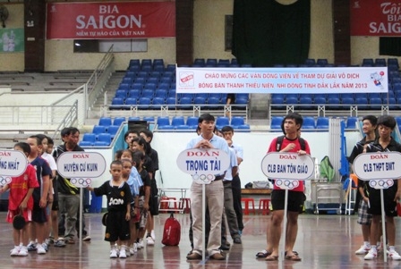 Các đoàn VĐV tham gia Giải.