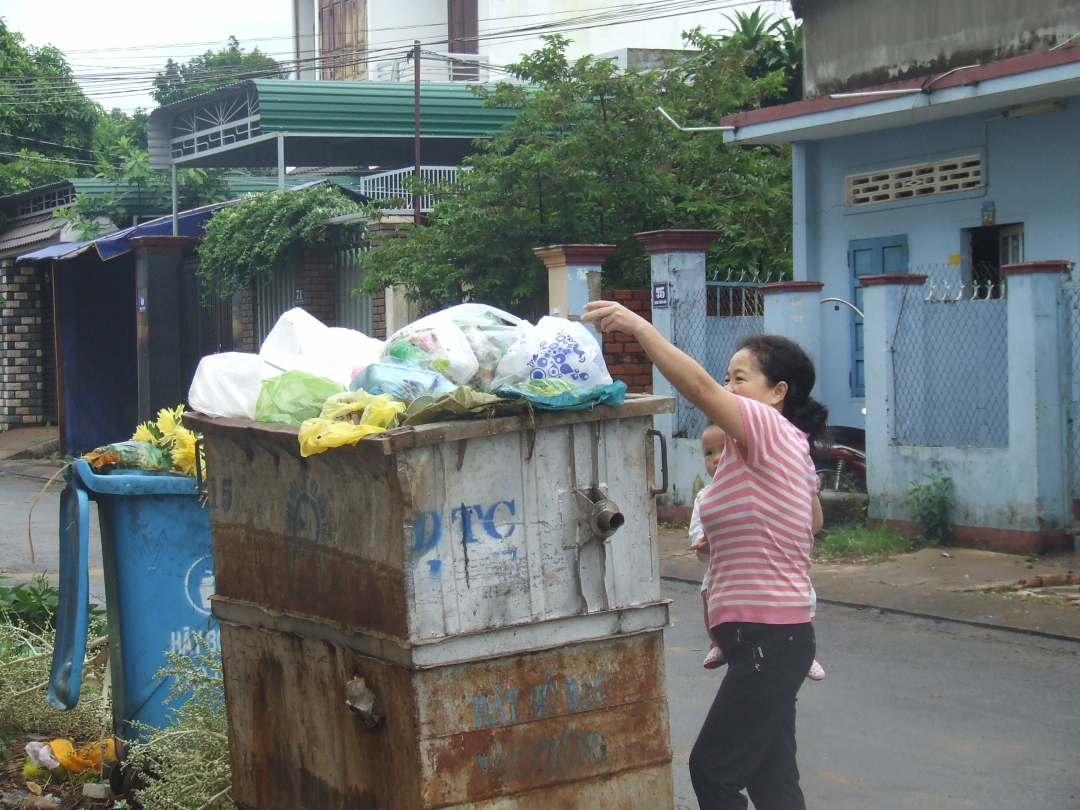 Một điểm thu gom rác tại khu dân cư.