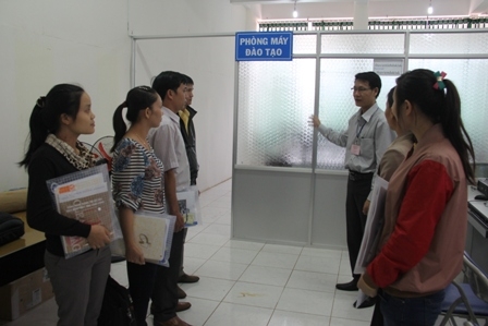 Học viên nắm vững nội quy trước khi vào Phòng máy 