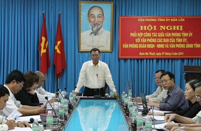 Đồng chí Cao Đức Khiêm, Phó Bí thư Thường trực Tỉnh ủy, phát biểu tại hội nghị