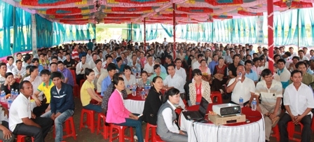 Đông đảo nông dân tham gia hội thảo