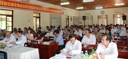 Các đại biểu tham gia hội nghị