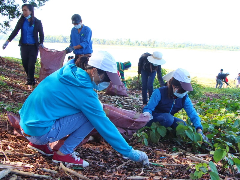 Nhặt rác