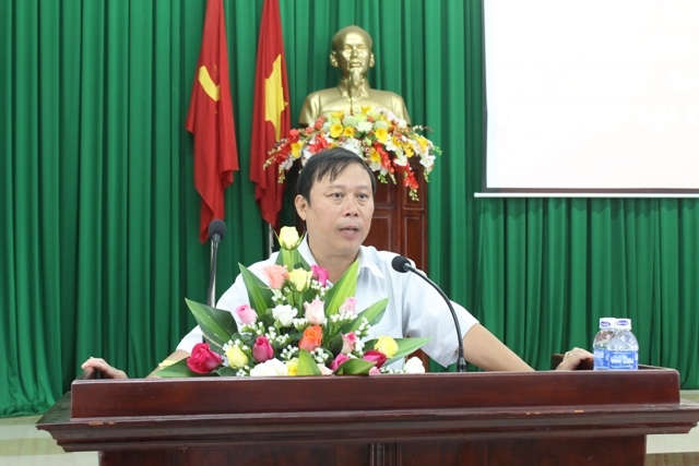 Bí thư Thành ủy Nguyễn Viết Tượng phát biểu tại hội nghị.