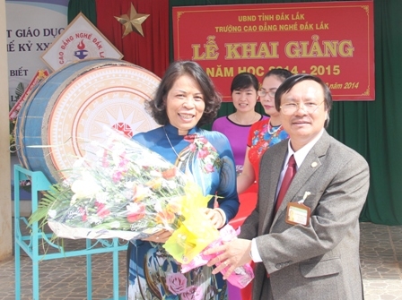 Phó Chủ tịch UBND tỉnh Mai Hoan Niê Kdăm