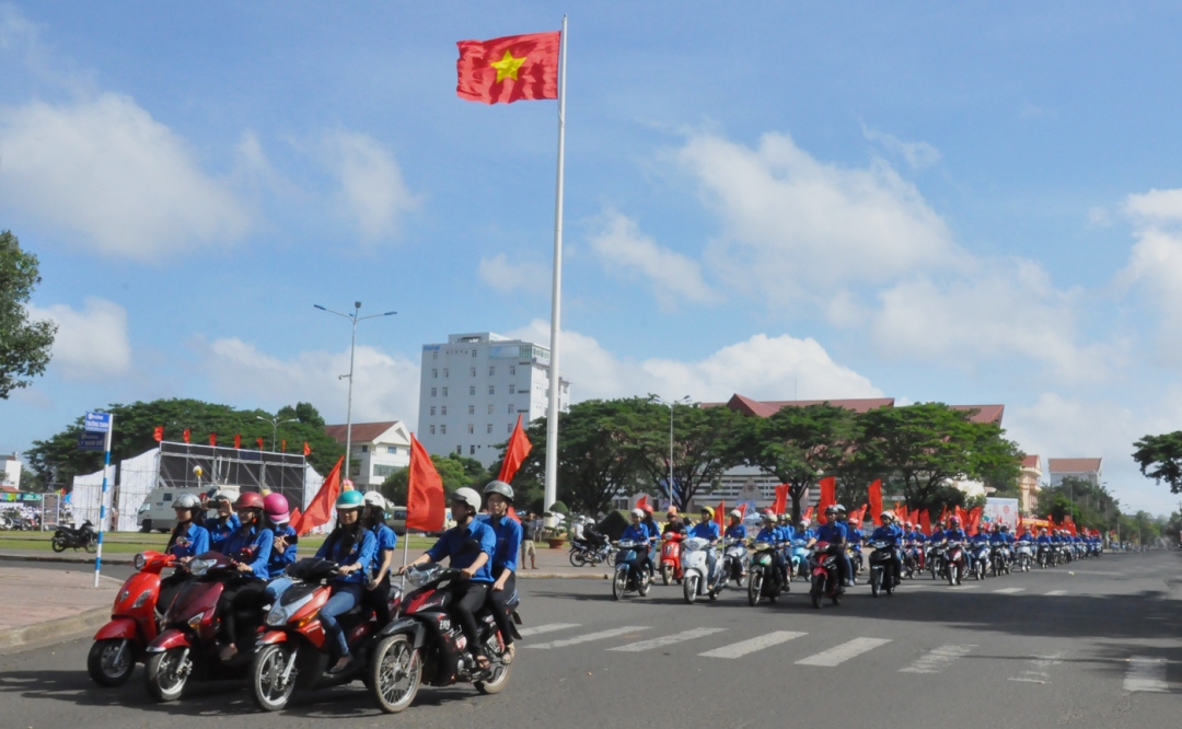 Qua đường Trường Chinh khu vực Quảng trường 10-3