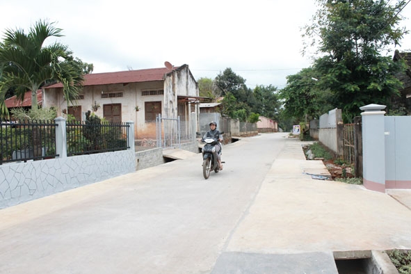 Hầu hết các tuyến đường ở thôn Kim Phát đã được bê tông hóa khang trang.
