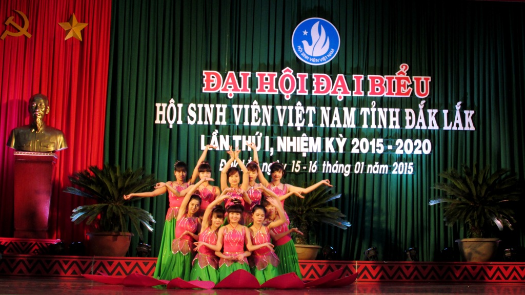 Chương trình văn nghệ chào mừng Đại hội