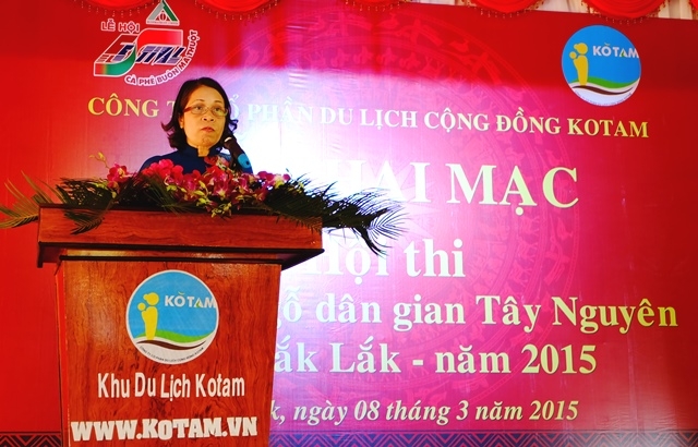Phó Chủ tịch UBND tỉnh Mai Hoan Niê Kđăm phát biểu khai mạc hội thi