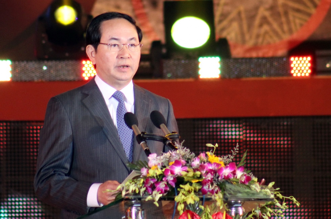 Đại tướng Trần Đại Quang, Ủy viên Bộ Chính trị, Bộ trưởng Bộ Công an, Trưởng Ban Chỉ đạo Tây Nguyên phát biểu chào mừng lễ hội