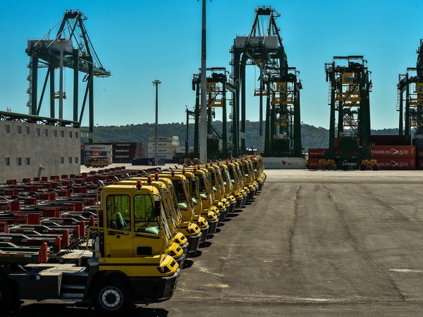 Khu cầu cảng container thuộc Khu phát triển đặc biệt cảng Mariel trong ngày khánh thành giai đoạn 1. (Nguồn: AFP/TTXVN)
