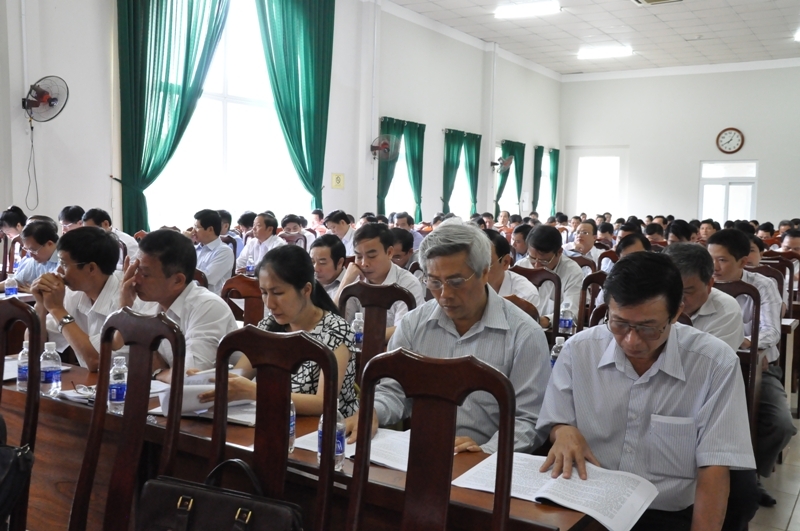 Các đại biểu tham dự Hội nghị