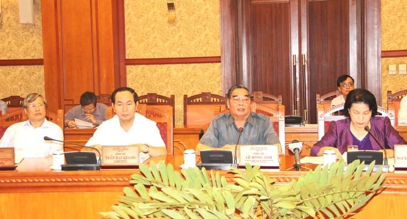 Các đồng chí trong Bộ Chính trị, Ban Bí thư trong buổi làm việc với tỉnh Đắk Lắk