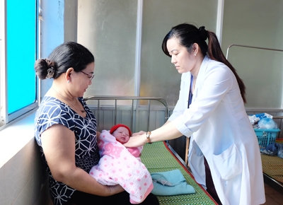 Bé gái con sản phụ Bé Bi hoàn toàn khỏe mạnh sau ca phẫu thuật.