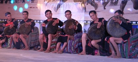 Cồng ...