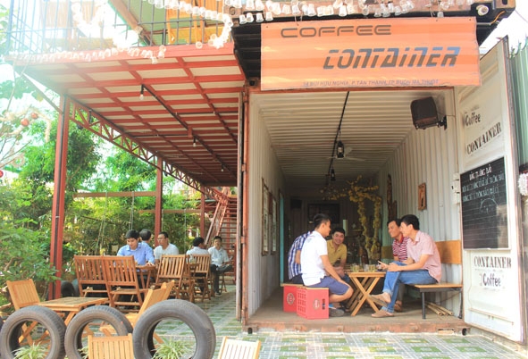 Quán cà phê Container thu hút khách nhờ phong cách độc đáo