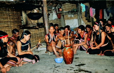Kể...