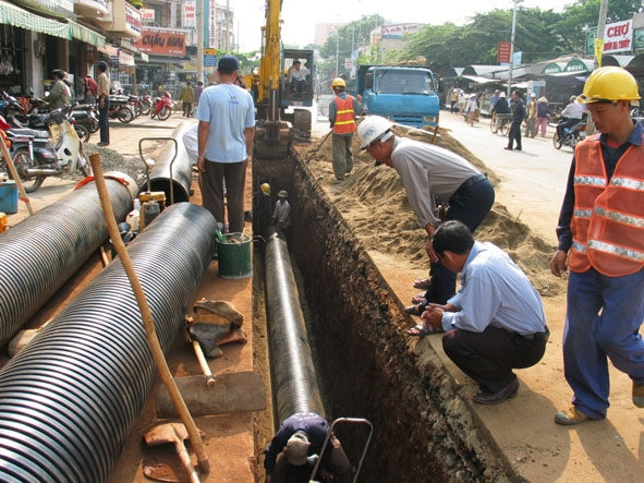 Thi công hệ thống thoát nước thuộc DA thoát nước Buôn Ma Thuột do DANIDA tài trợ. 