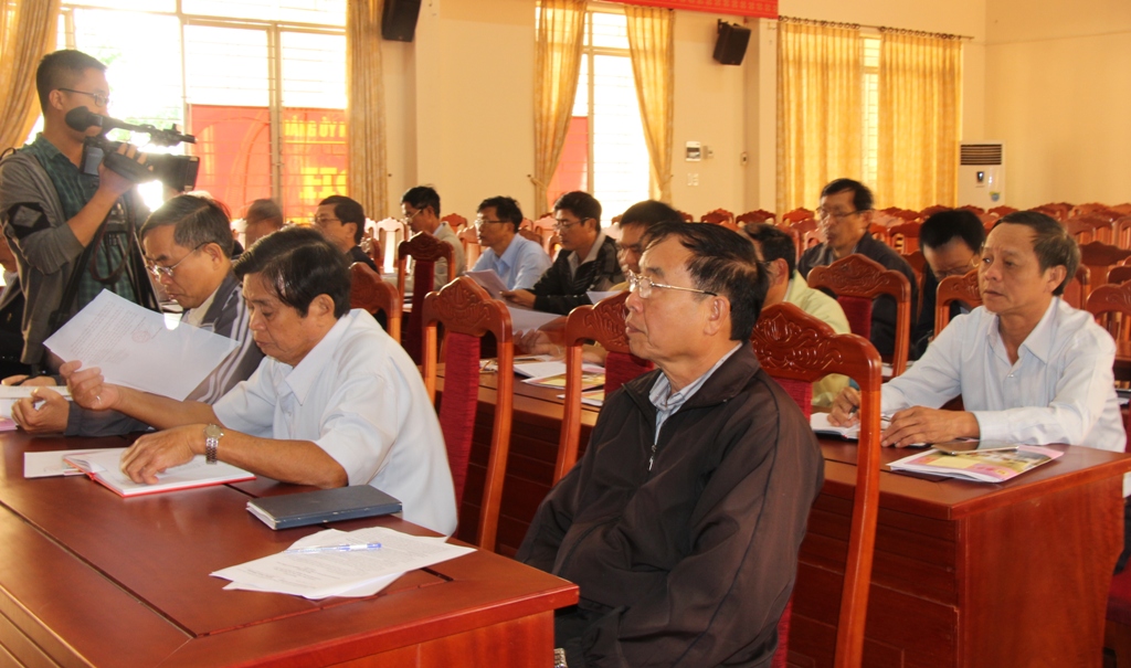 Các đại biểu dự hội nghị