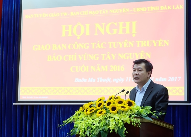 Ủy viên chuyên trách BCĐ Tây Nguyên phát biểu khai mạc hội nghị