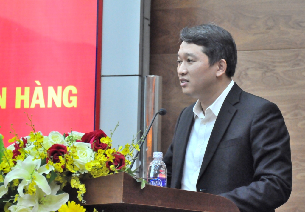 Phó Chủ tịch Thường trực UBND tỉnh Nguyễn Hải Ninh phát biểu tại hội nghị