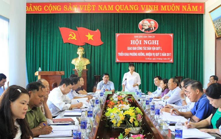 Các đại biểu tham dự hội nghị.