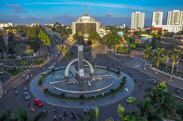 Trung tâm Ngã Sáu Buôn Ma Thuột. 