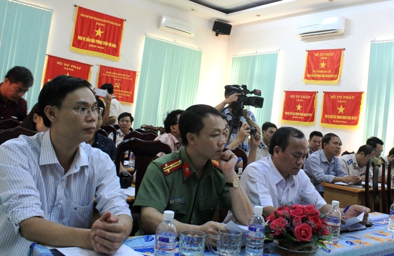Quang cảnh buổi họp báo