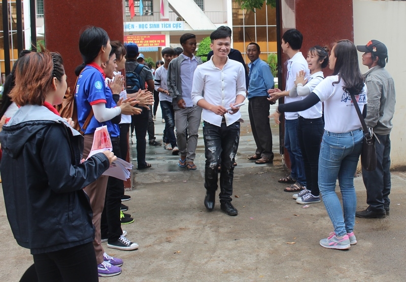 Vui mừng chào đón