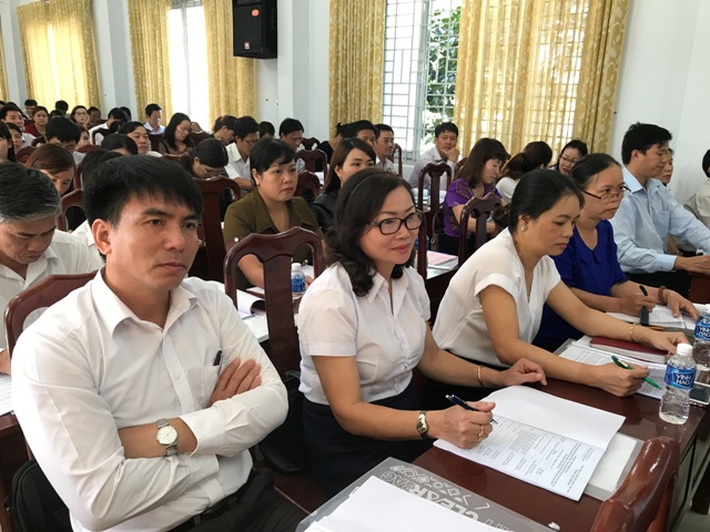 Các đại biểu tham dự Hội nghị.