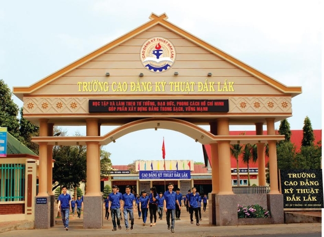 Trường Cao đẳng Kỹ thuật Đắk Lắk tọa lạc tại 30 Y Ngông, TP. Buôn Ma Thuột.   Ảnh: S. Hải