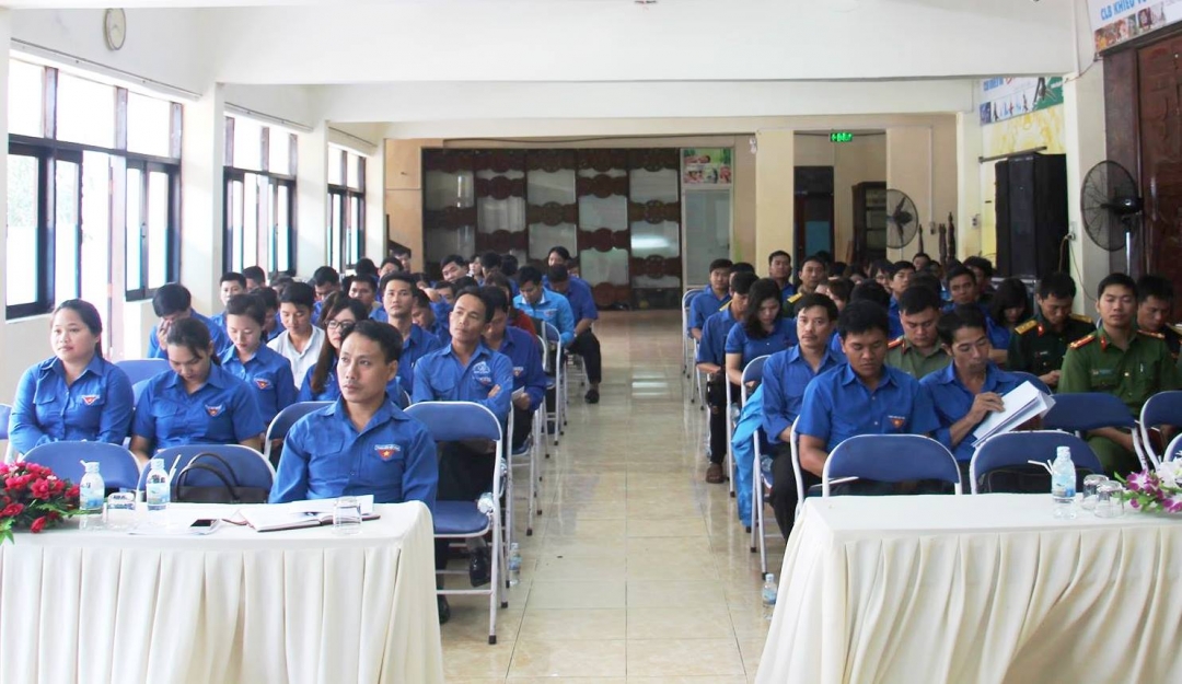 Các đại biểu tham dự hội nghị