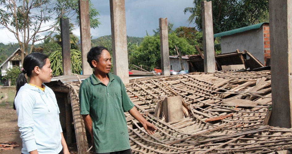 Y Bhinh Nơm, buôn Dren A bị sập hoàn toàn do bão 12. 