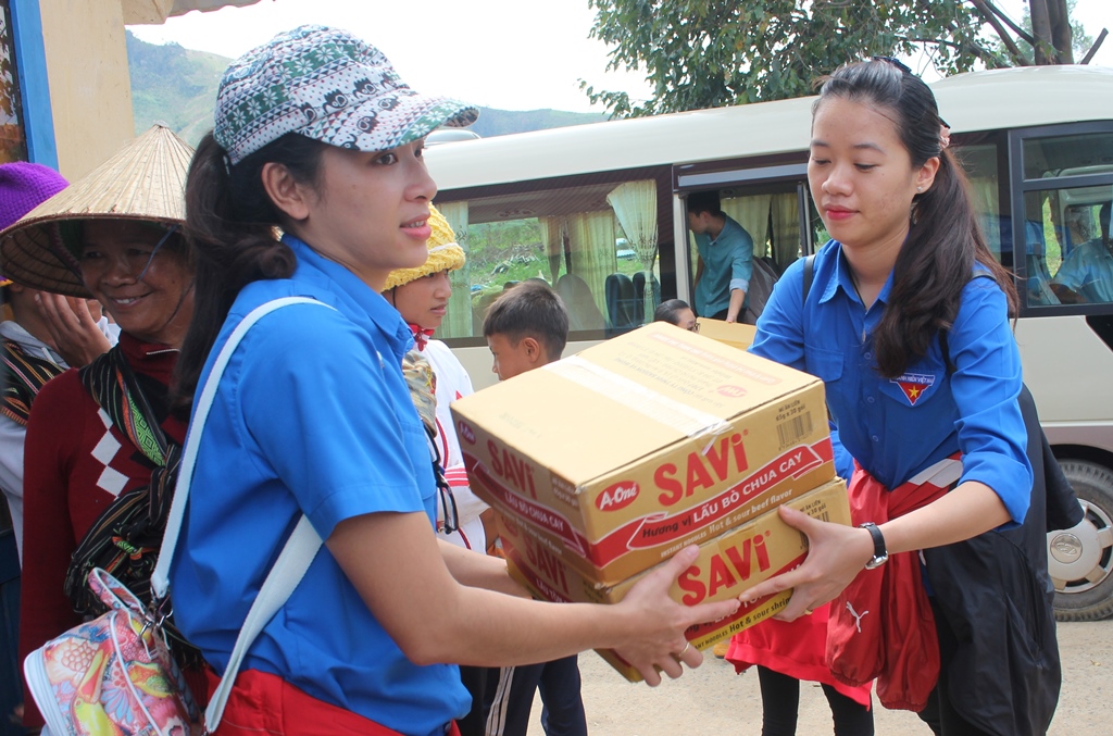 Vận chuyển quà tặng