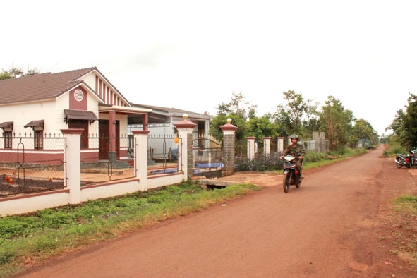 Ea Tul ngày càng mang dáng dâp của phố thị.