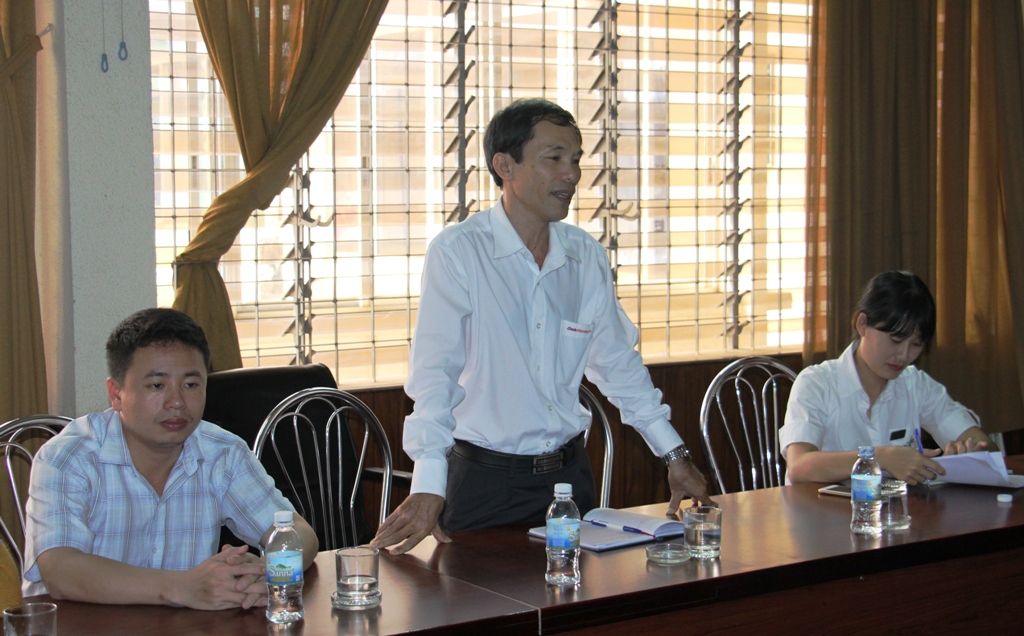 Phó Tổng Biên tập báo Đắk  Lắ đóng góp một số ý kiến