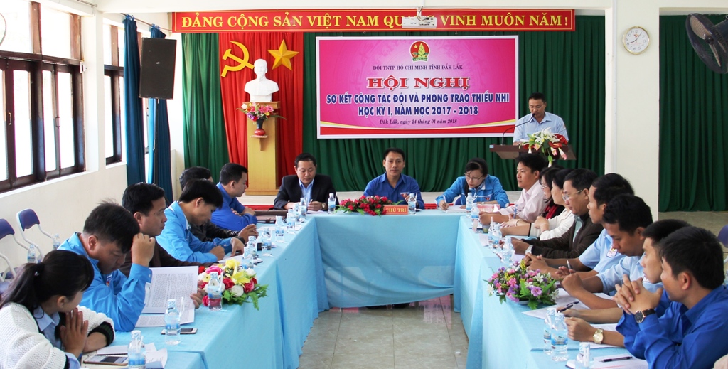 Các đại biểu tham dự hội nghị