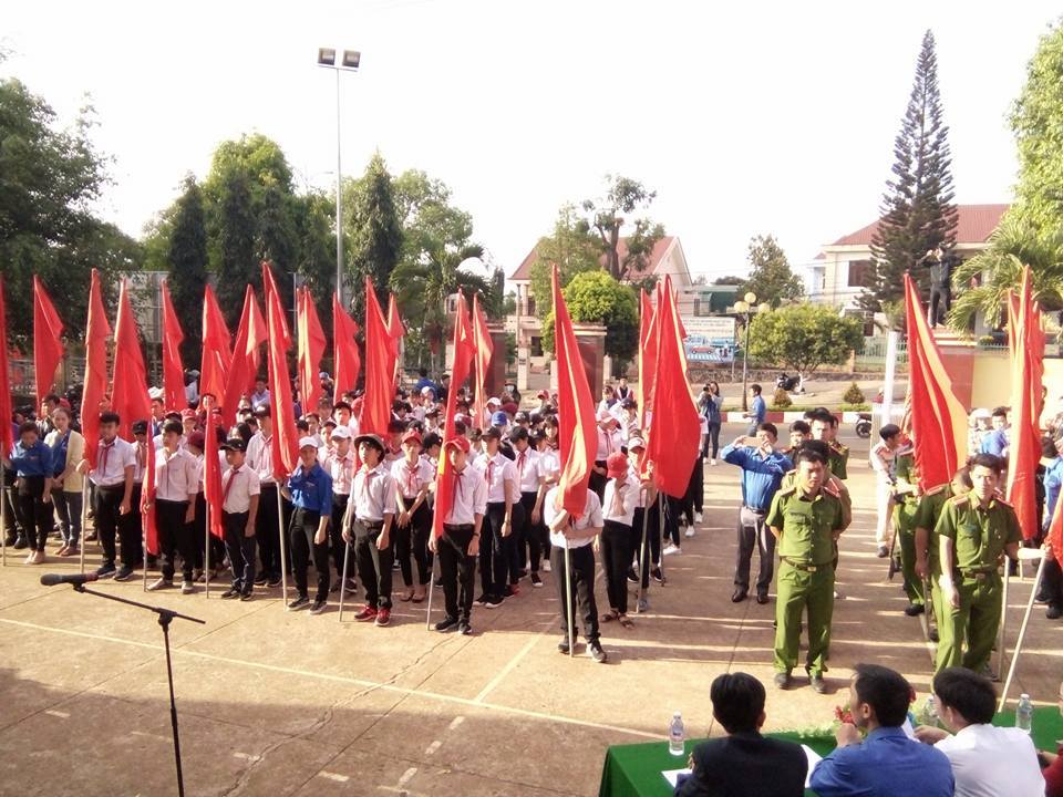 Đông đảo đoàn viên thanh niên tham dự Lễ ra quân