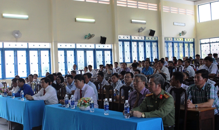 Các đại biểu tham dự Lễ bế mạc.