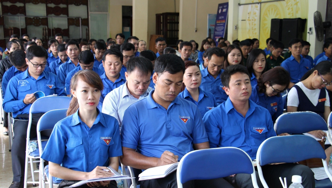 Các đại biểu tham dự hội nghị