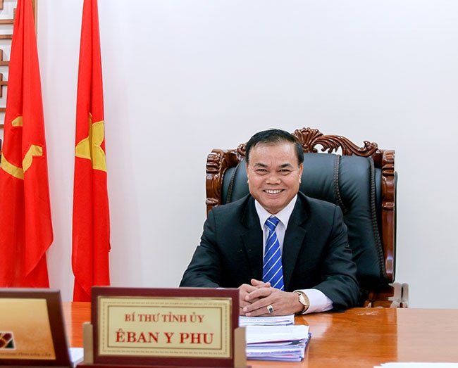 Bí thư Tỉnh ủy Êban Y Phu.
