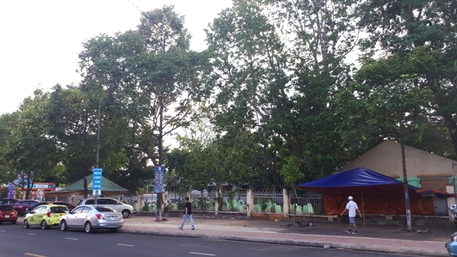 Một phần diện tích phía mặt đường Đinh Tiên Hoàng thuộc quy hoạch Khu tái định cư. 