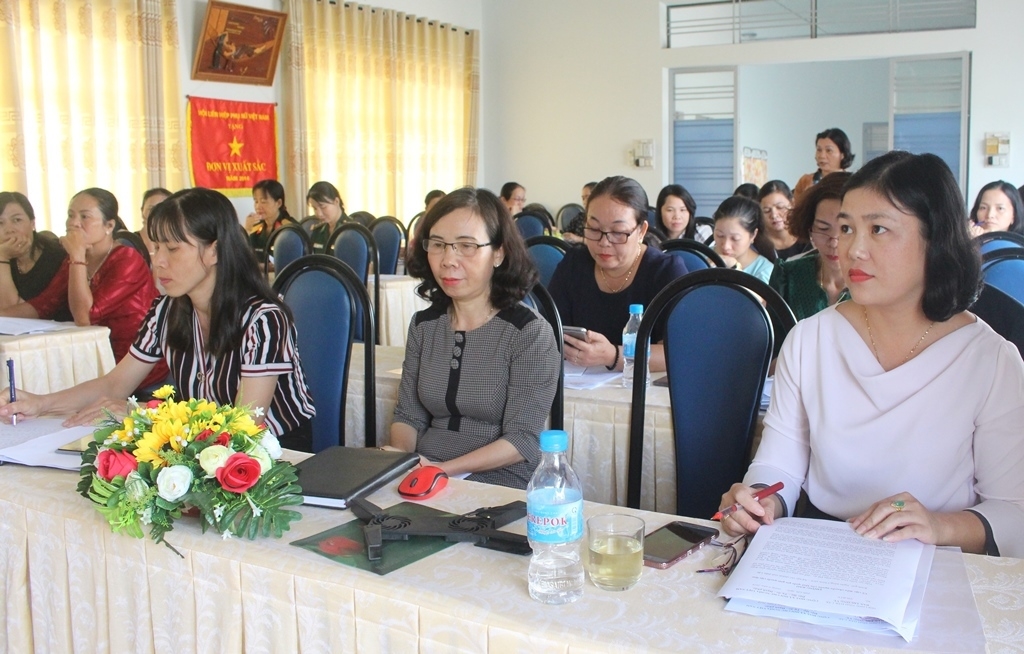 Các đại biểu tham dự hội nghị