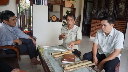 Nghệ nhân...