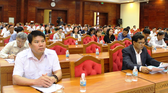 Các đại biểu tham dự hội nghị