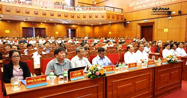 Các đại biểu tham dự hội nghị tại điểm cầu Đắk Lắk.