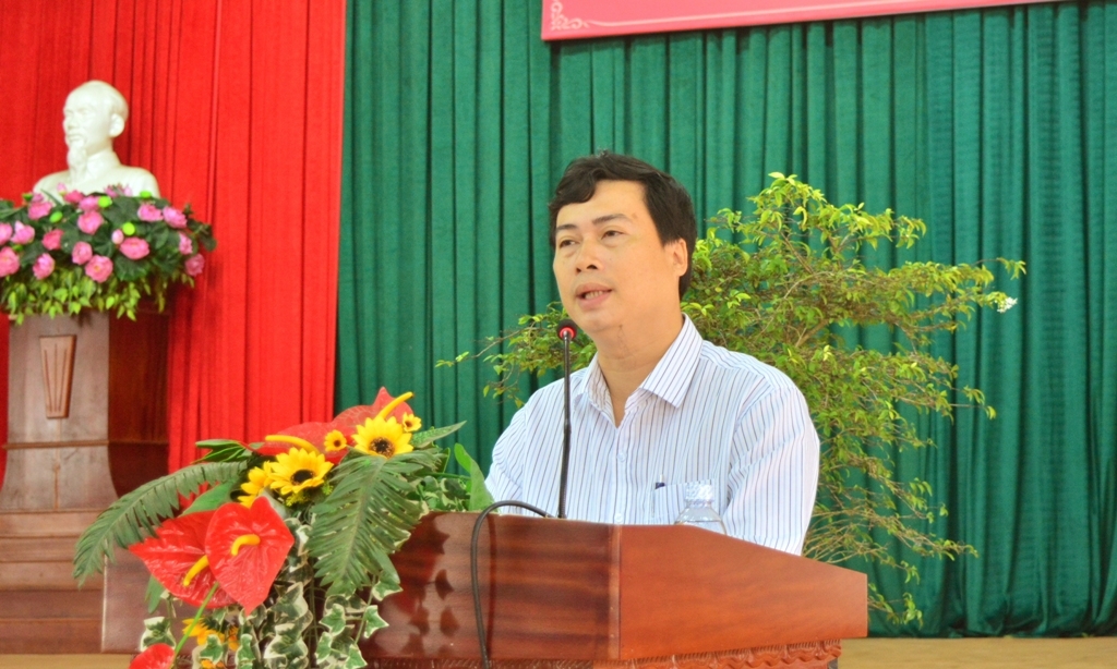 Đồng chí Trần Hồng Tiến, Bí thư Huyện ủy Krông Pắc phát biểu khai mạc hội nghị.
