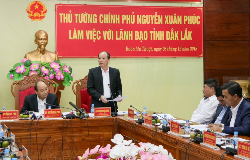 làm việc 3.jpg