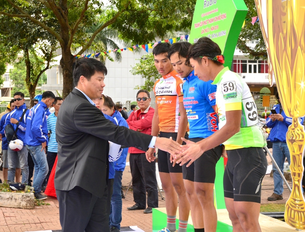 Ông Nguyễn Văn Hà, Phó Giám đốc Sở Văn hóa, Thể thao và du lịch tra 